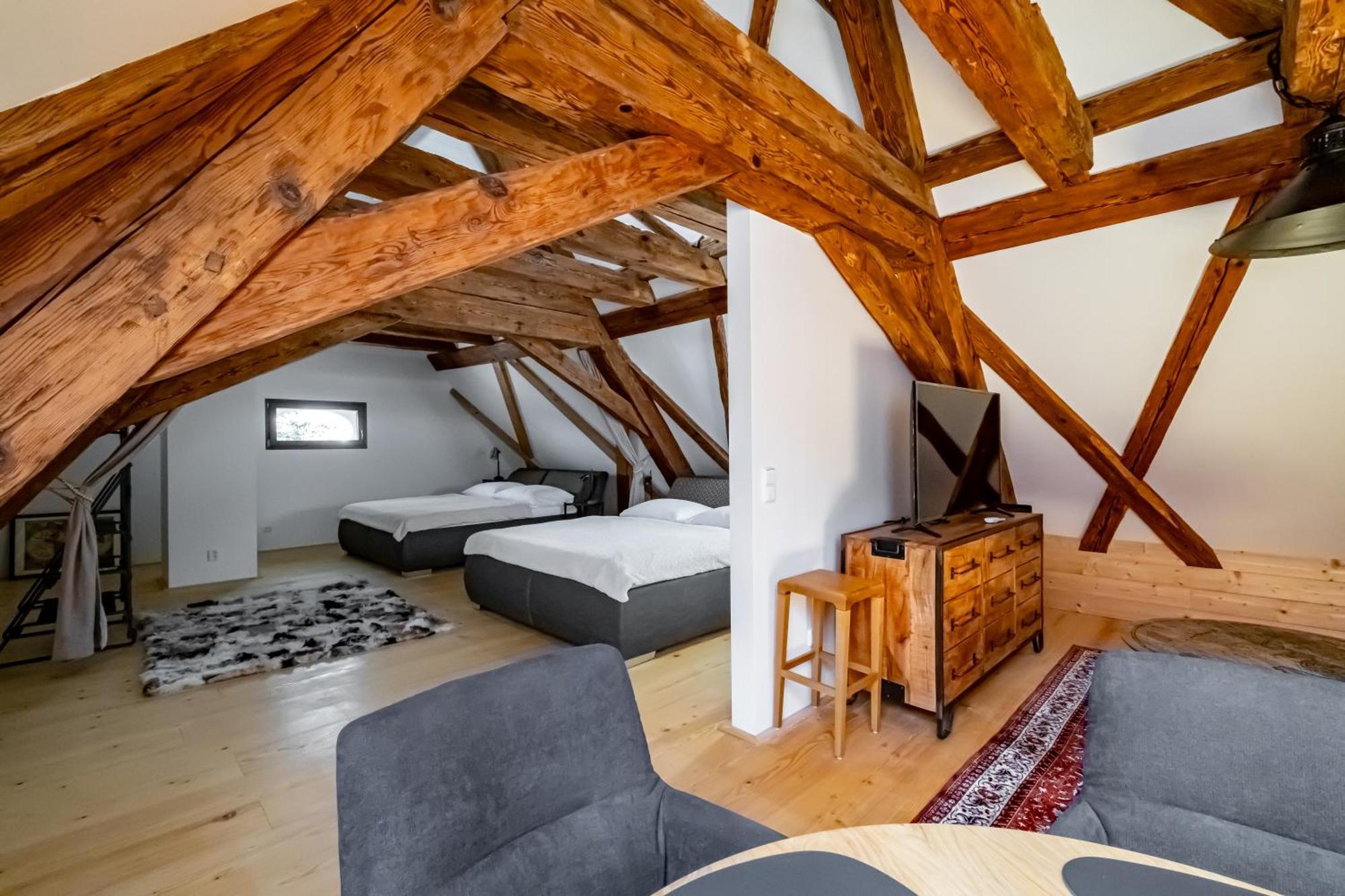 Knize Ferdinand Apartments Mikulov Bagian luar foto