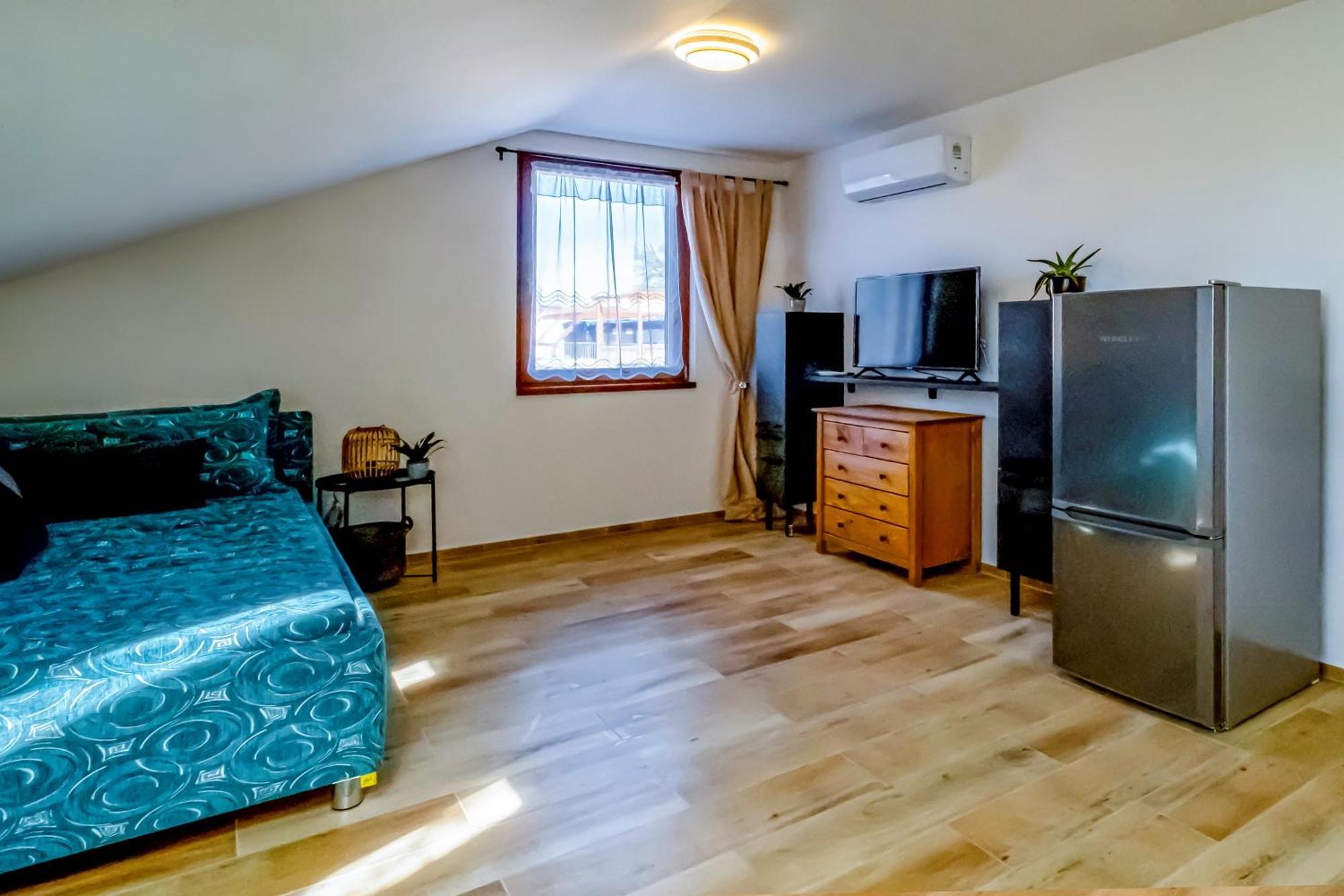 Knize Ferdinand Apartments Mikulov Ruang foto