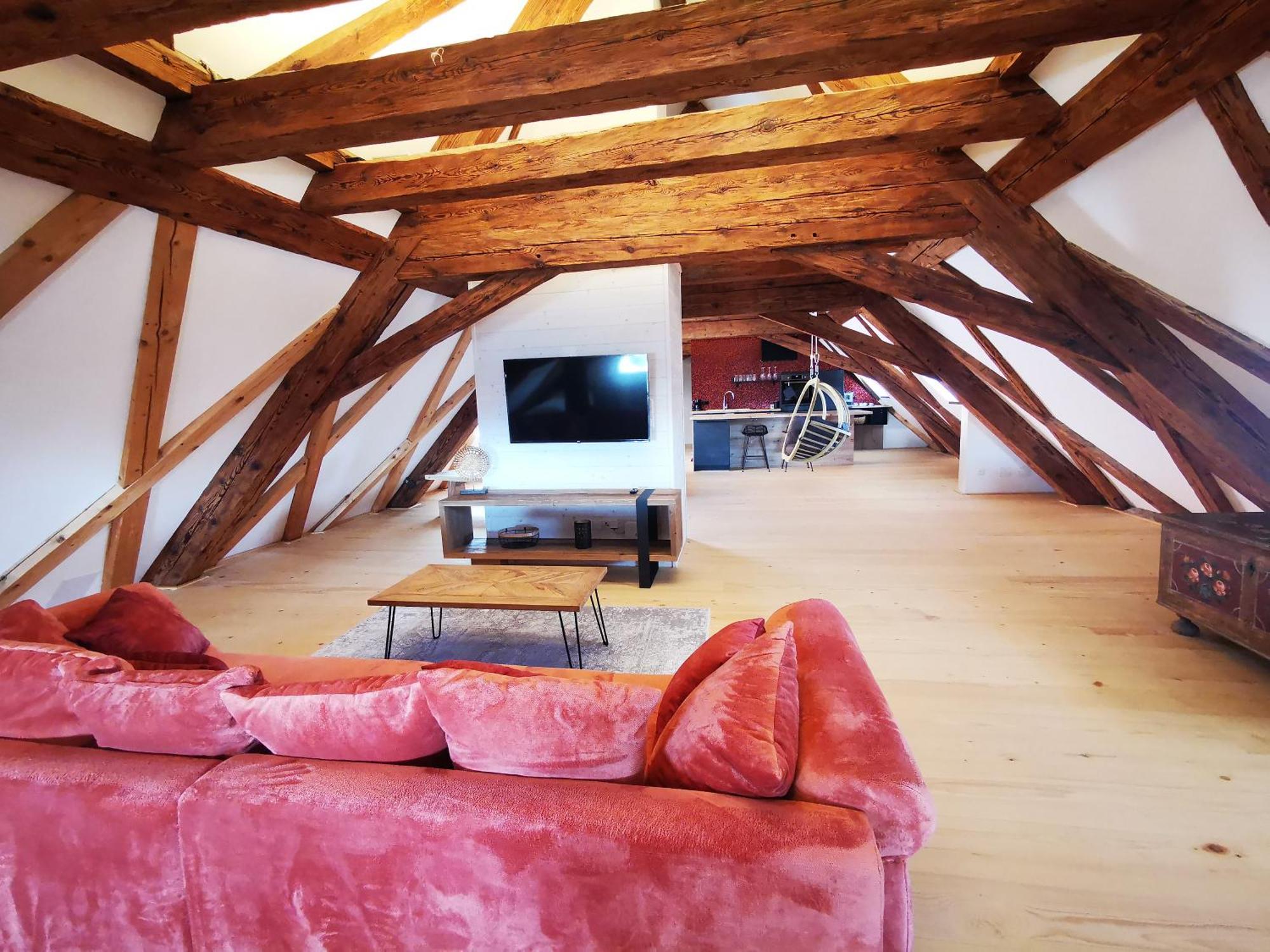 Knize Ferdinand Apartments Mikulov Ruang foto